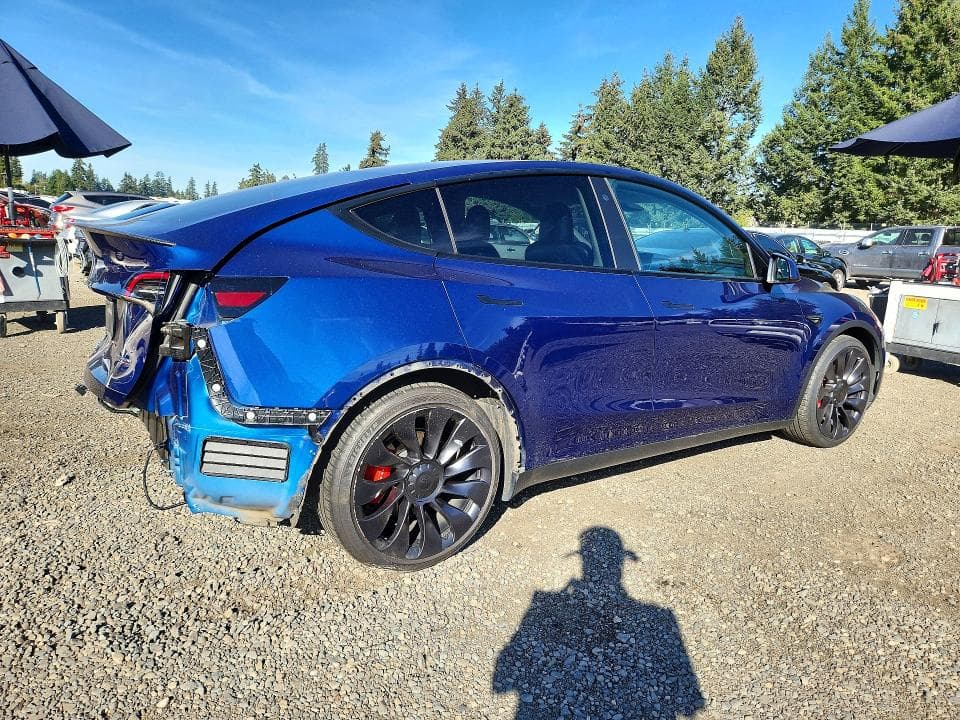 2022 TESLA MODEL Y 3