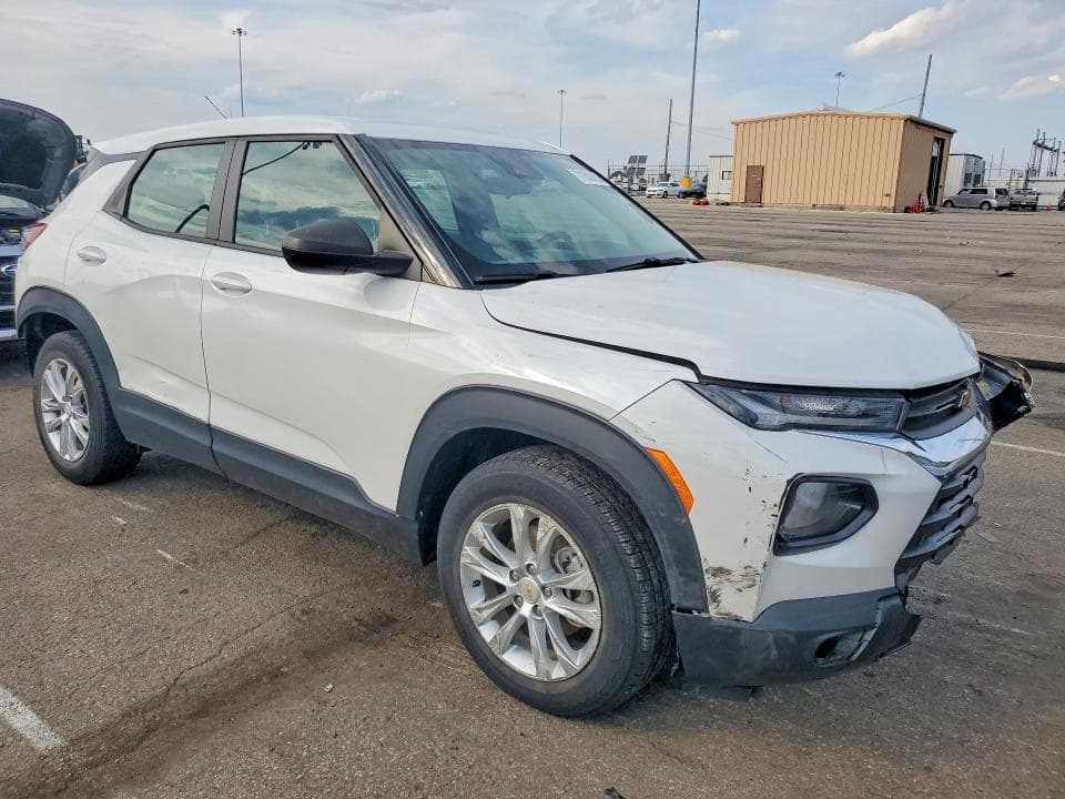 2021 CHEVROLET TRAILBLAZER LS 4