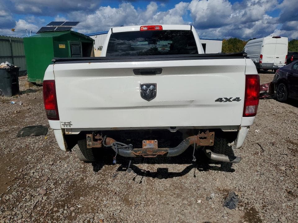 2017 RAM 1500 ST 6