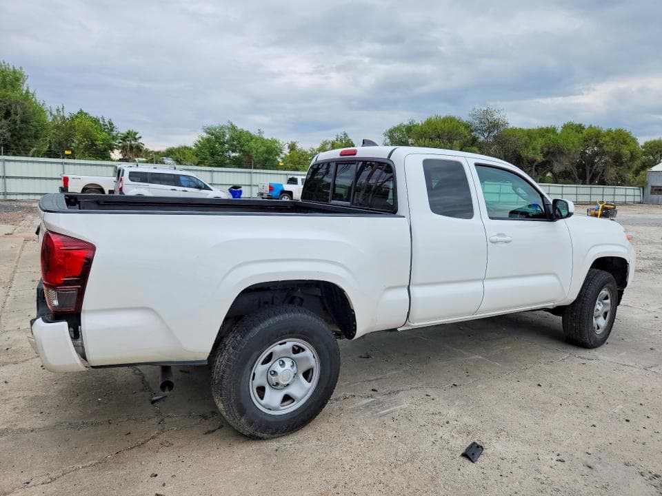2023 TOYOTA TACOMA SR 3