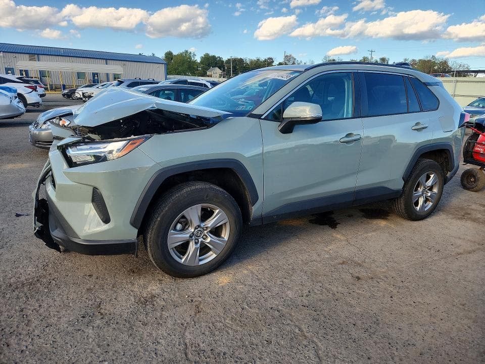 2023 TOYOTA RAV4 XLE - 1