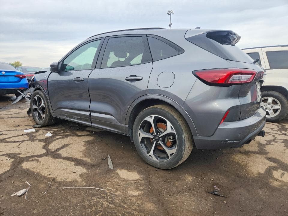 2024 FORD ESCAPE ST LINE SELECT 2