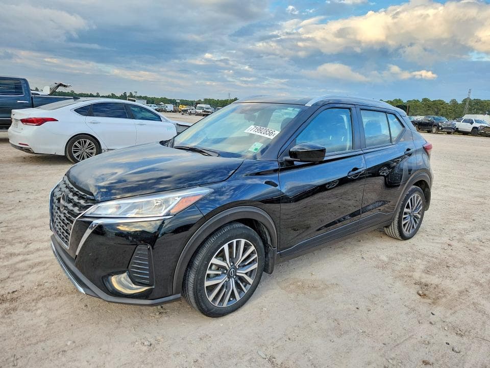 2024 NISSAN KICKS SV