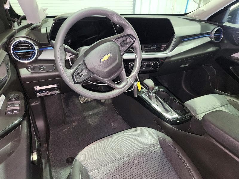 2026 CHEVROLET TRAX 1LT 8