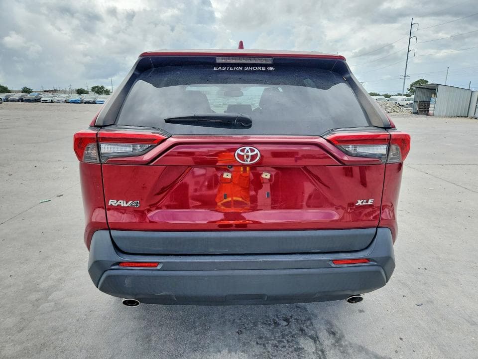 2023 TOYOTA RAV4 XLE PREMIUM 6