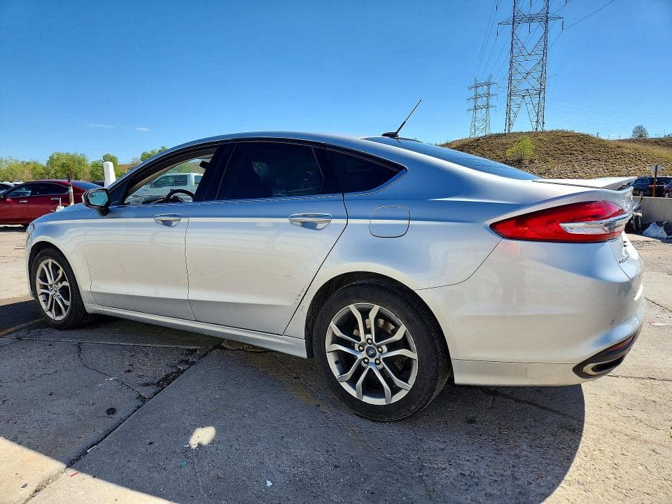 2017 FORD FUSION SE 2
