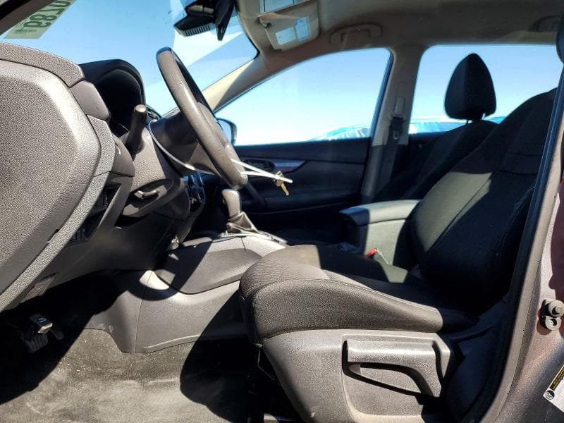 2019 NISSAN ROGUE S 7