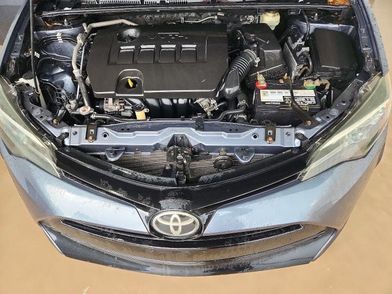 2018 TOYOTA COROLLA LE 11