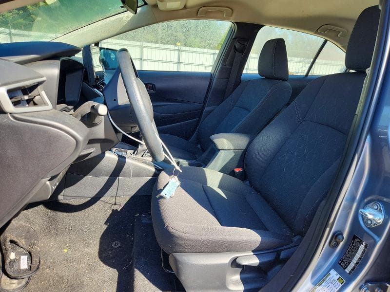 2026 TOYOTA COROLLA LE 7