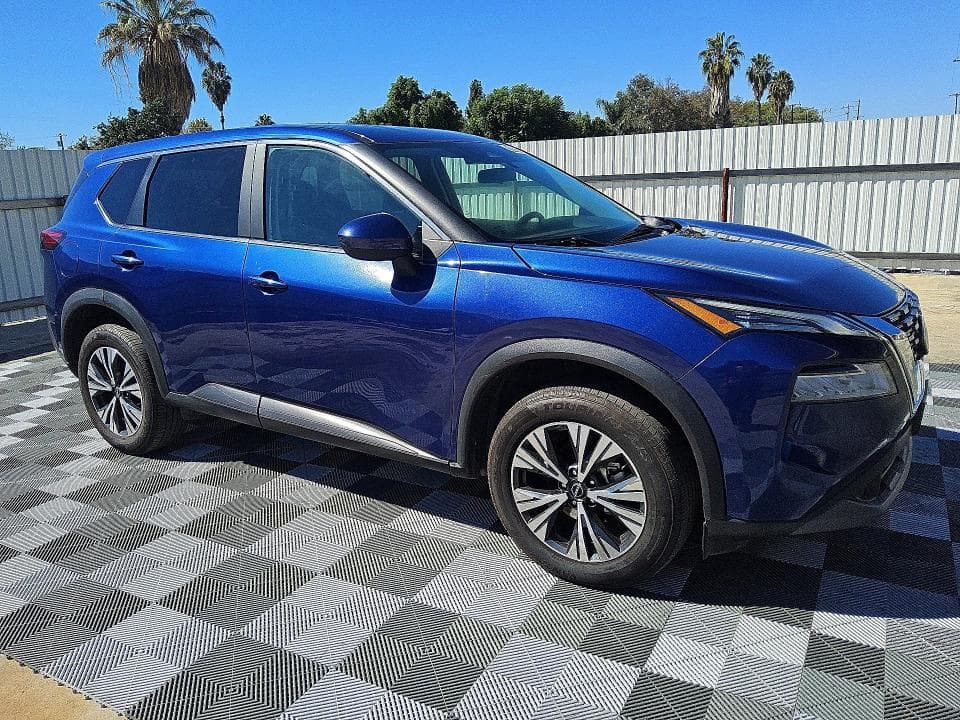 2023 NISSAN ROGUE SV 4