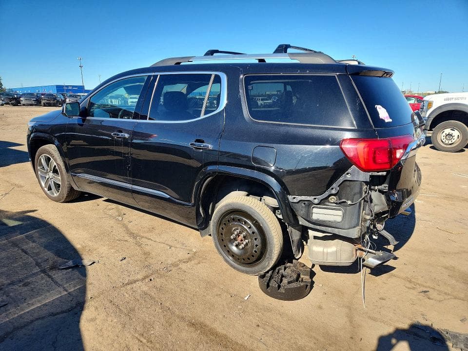 2018 GMC ACADIA DENALI 2