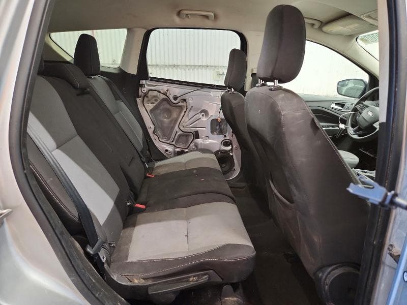 2019 FORD ESCAPE SE 11