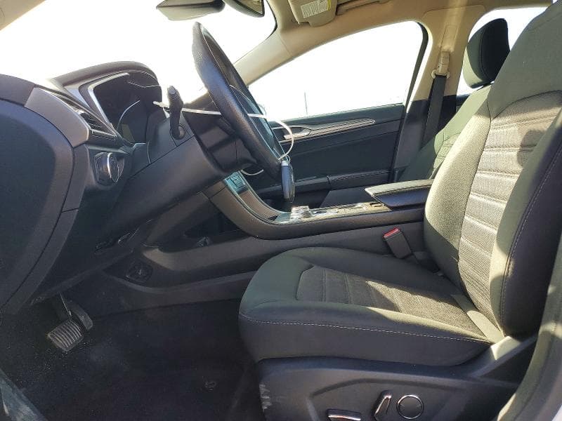 2020 FORD FUSION SE 7