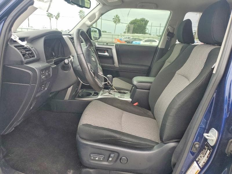 2020 TOYOTA 4RUNNER SR5 7