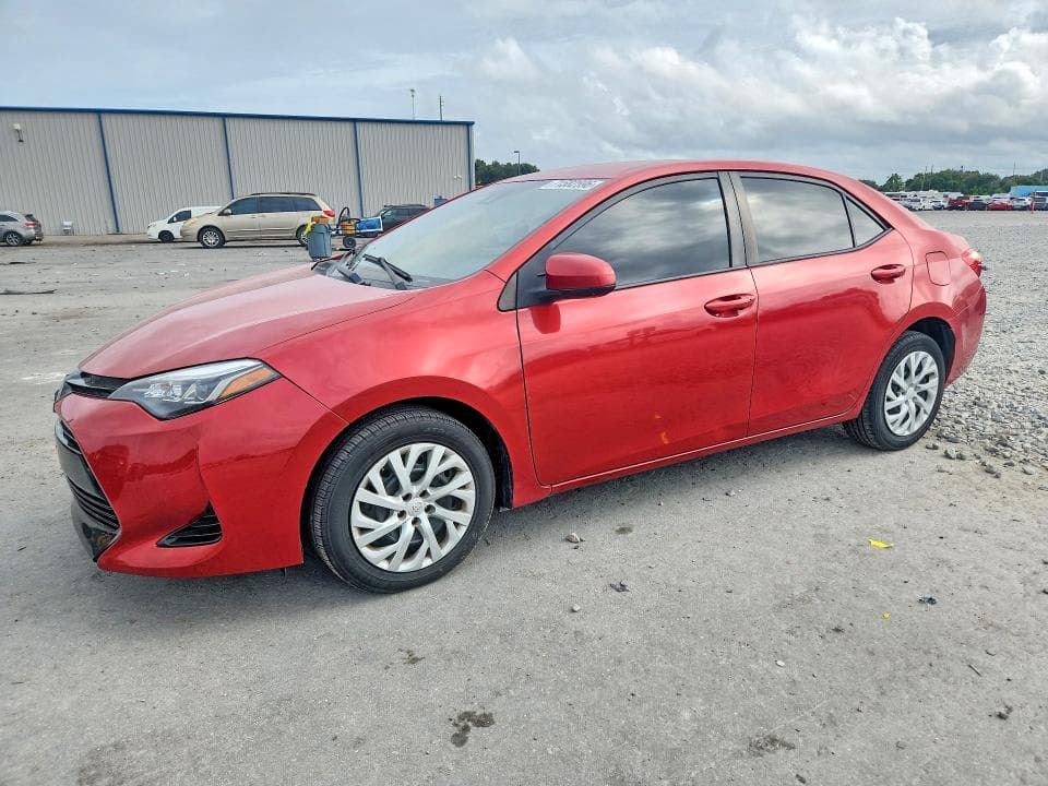 2018 TOYOTA COROLLA LE - 1