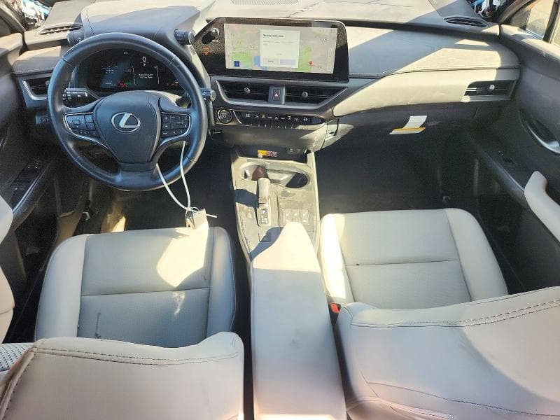 2025 LEXUS UX 300H PREMIUM 8