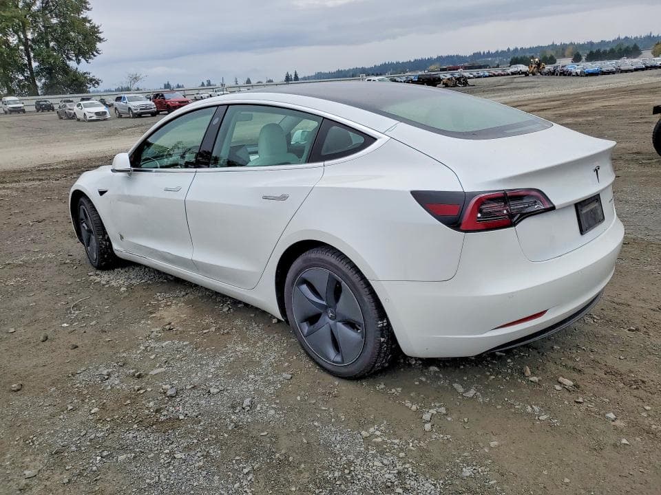2020 TESLA MODEL 3 2