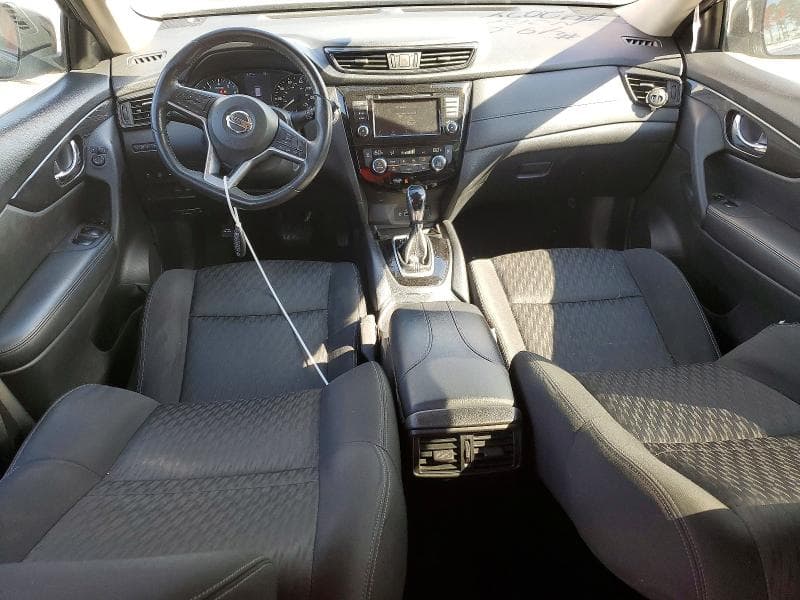 2019 NISSAN ROGUE SV 8