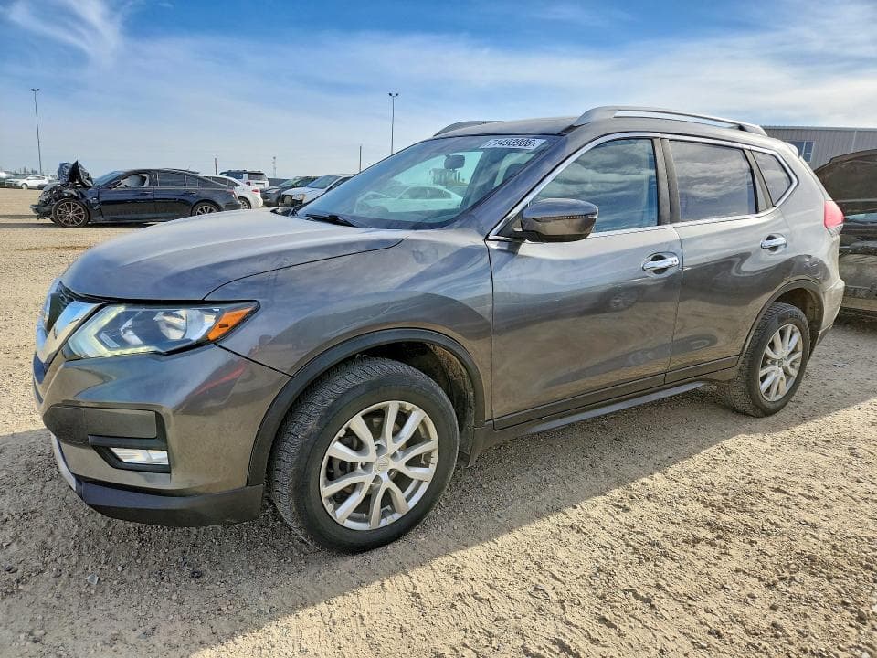 2017 NISSAN ROGUE SV