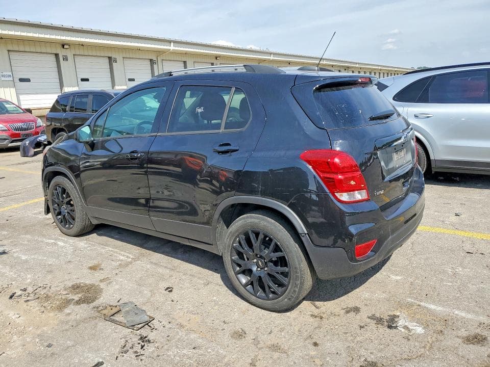2021 CHEVROLET TRAX 1LT 2