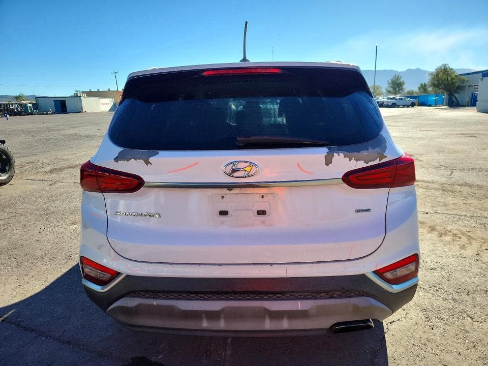 2019 HYUNDAI SANTA FE SE 6