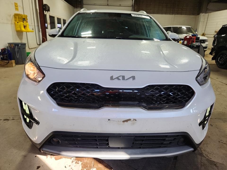 2022 KIA NIRO EX 5