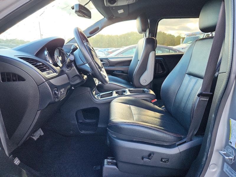 2017 DODGE GRAND CARAVAN GT 7