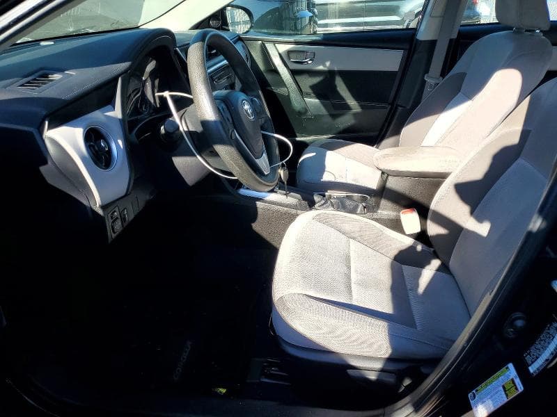 2019 TOYOTA COROLLA LE 7
