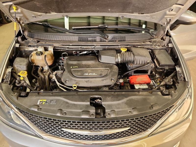 2017 CHRYSLER PACIFICA TOURING L 12
