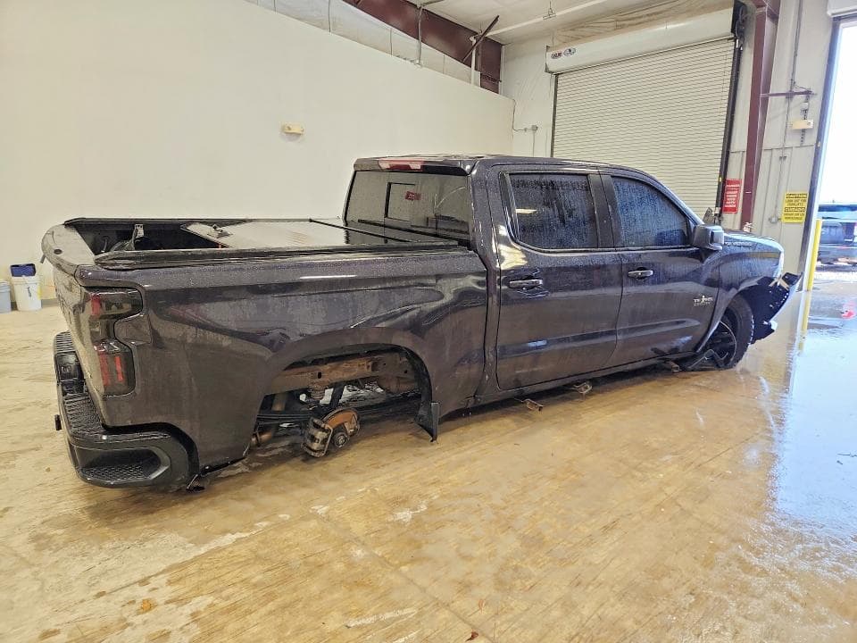 2023 CHEVROLET SILVERADO C1500 LT 3