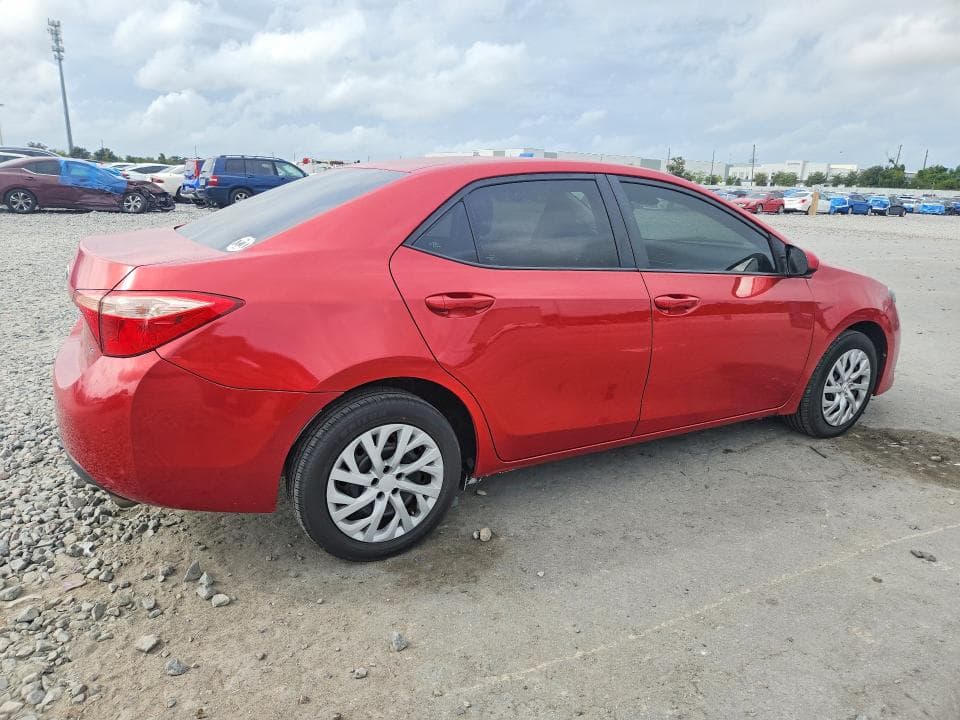 2018 TOYOTA COROLLA LE 3