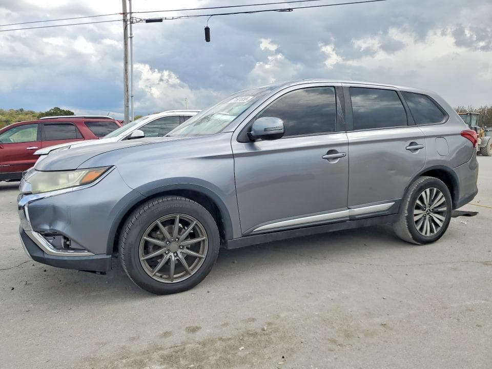 2019 MITSUBISHI OUTLANDER SE