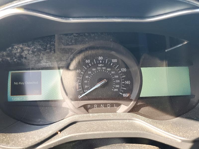 2020 FORD FUSION SE 9