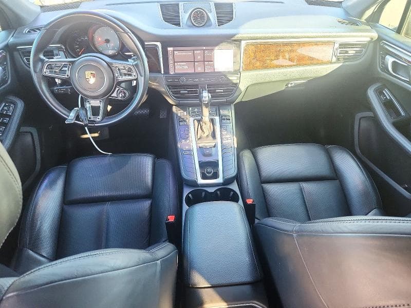 2019 PORSCHE MACAN S 8