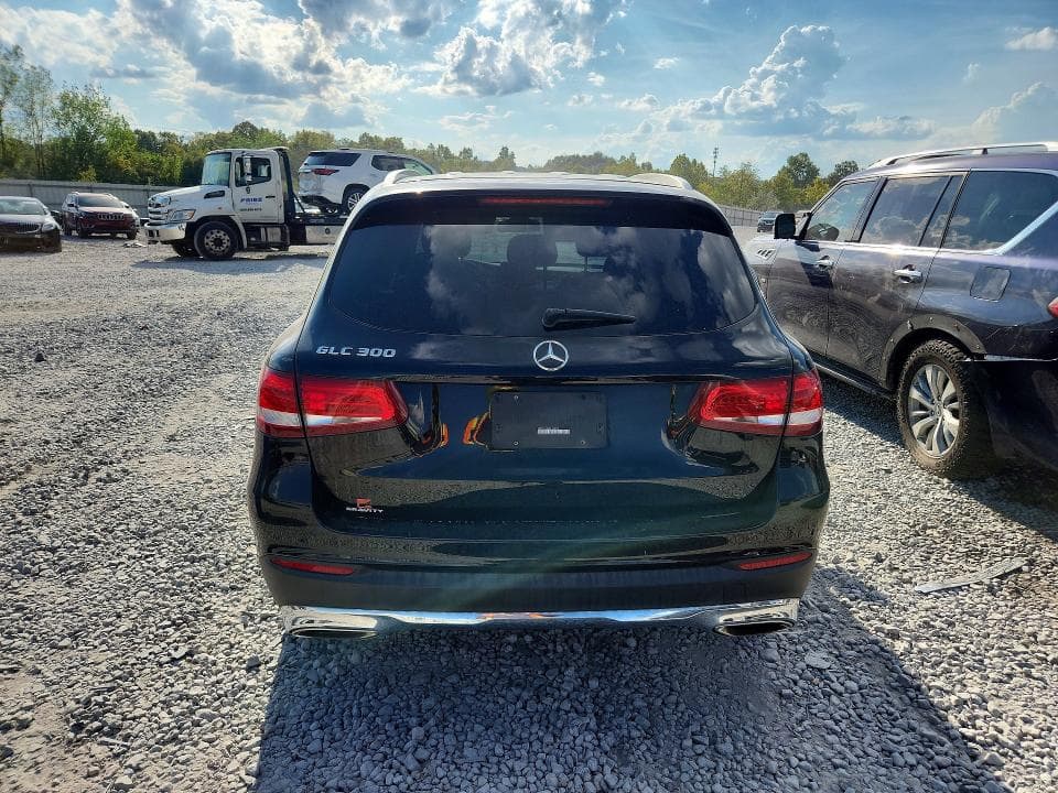 2017 MERCEDES-BENZ GLC 300 6