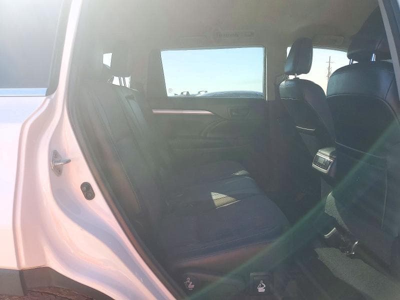 2017 TOYOTA HIGHLANDER LE PLUS 10