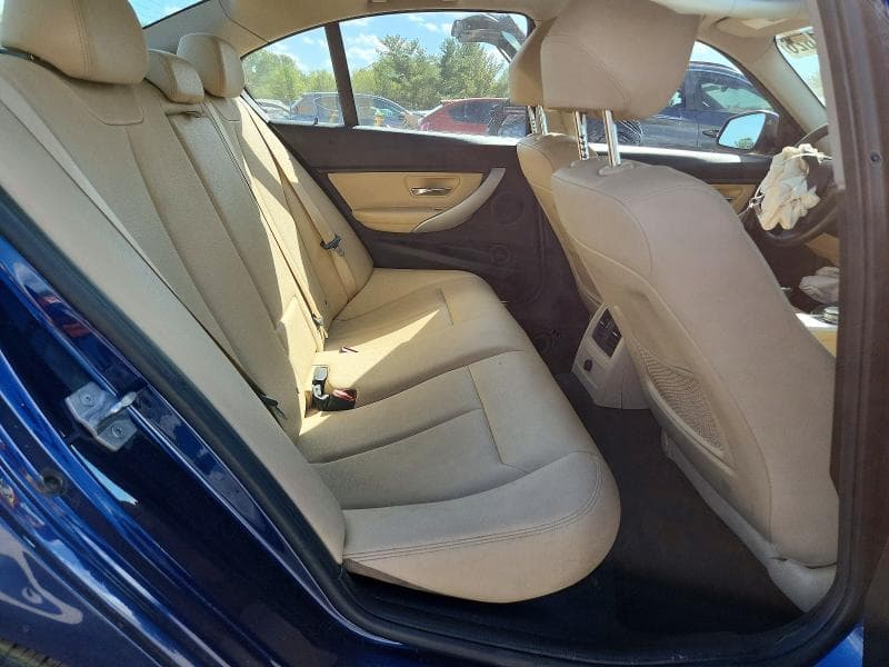 2018 BMW 320 XI 10