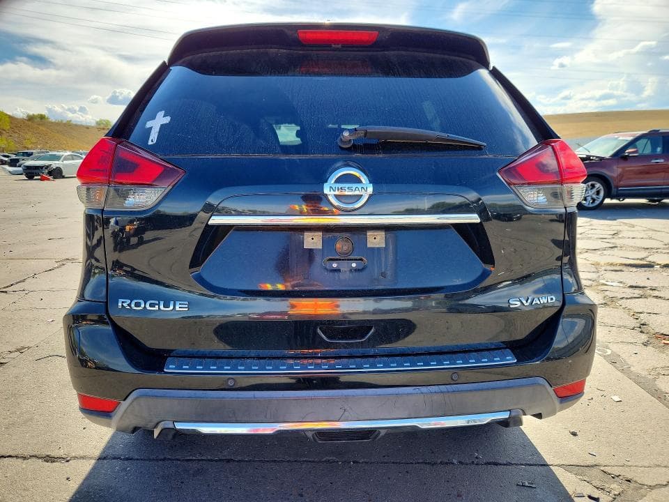 2017 NISSAN ROGUE SV 6