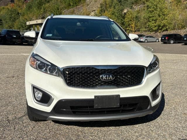 2018 KIA SORENTO EX 12