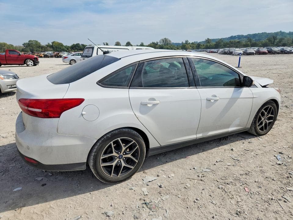 2018 FORD FOCUS SEL 3