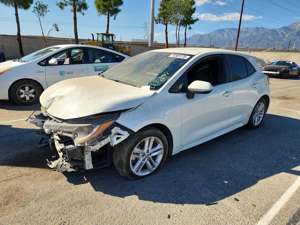2019 TOYOTA COROLLA HATCHBACK SE