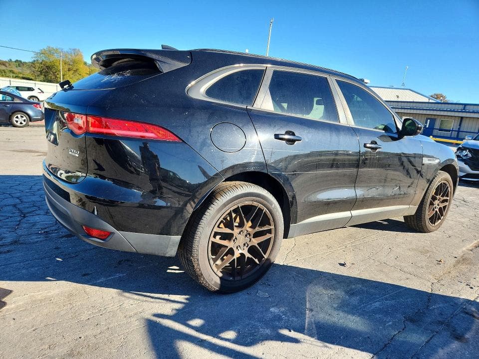 2018 JAGUAR F-PACE PREMIUM 3