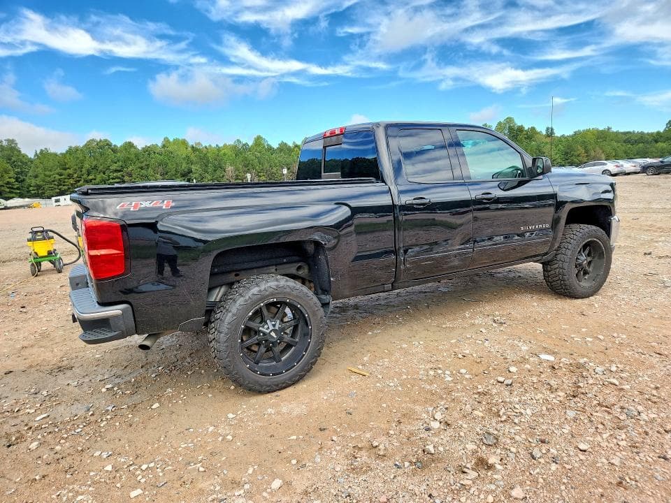2017 CHEVROLET SILVERADO K1500 LT 3