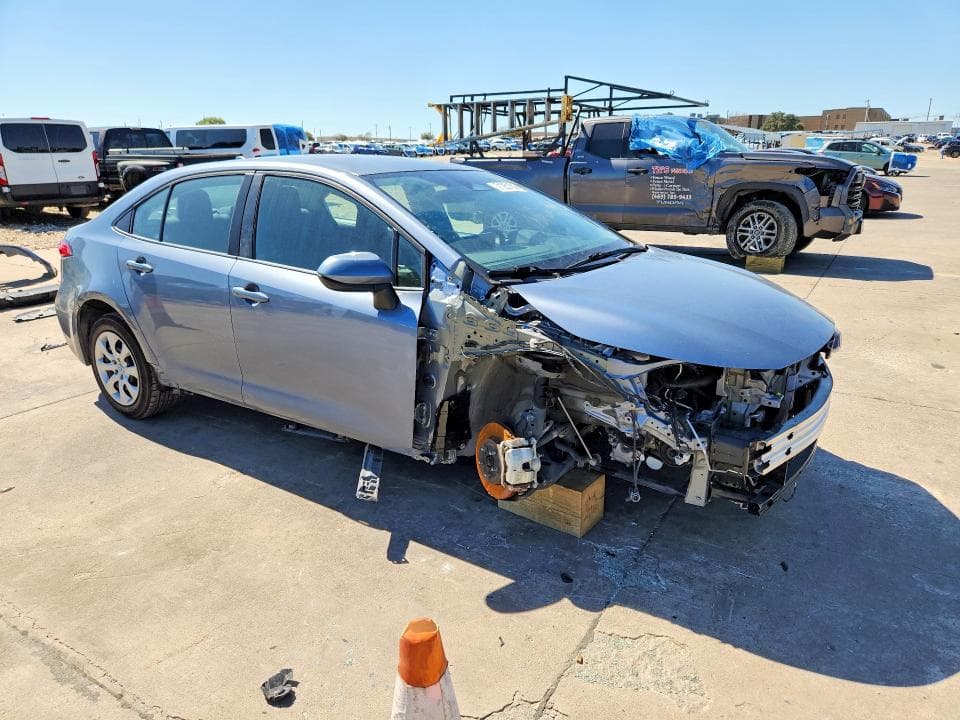 2024 TOYOTA COROLLA LE 4