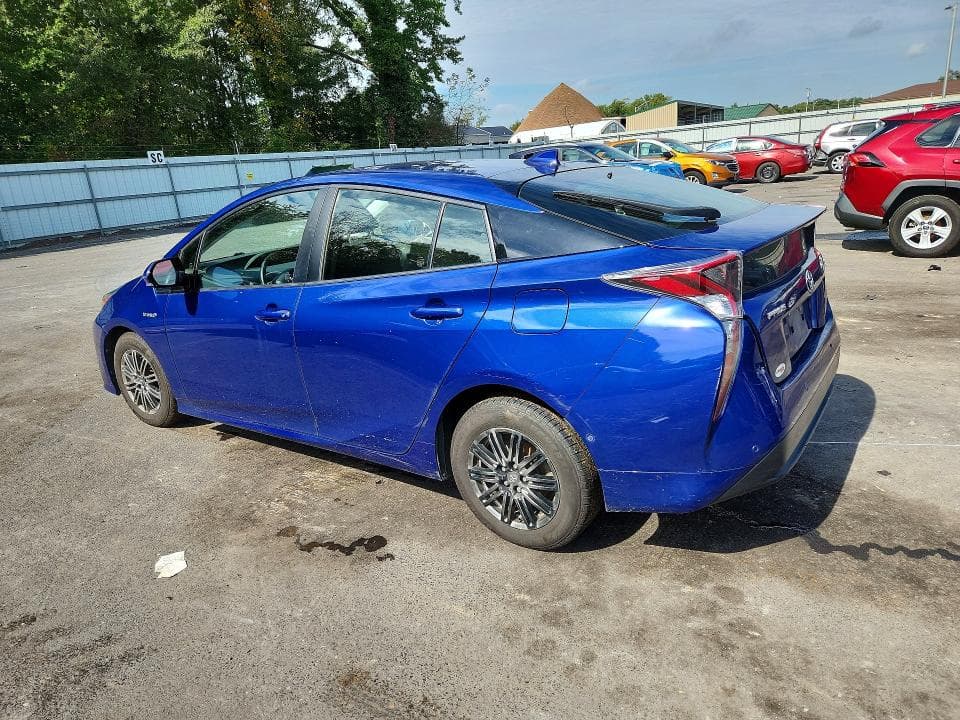 2017 TOYOTA PRIUS FOUR 2