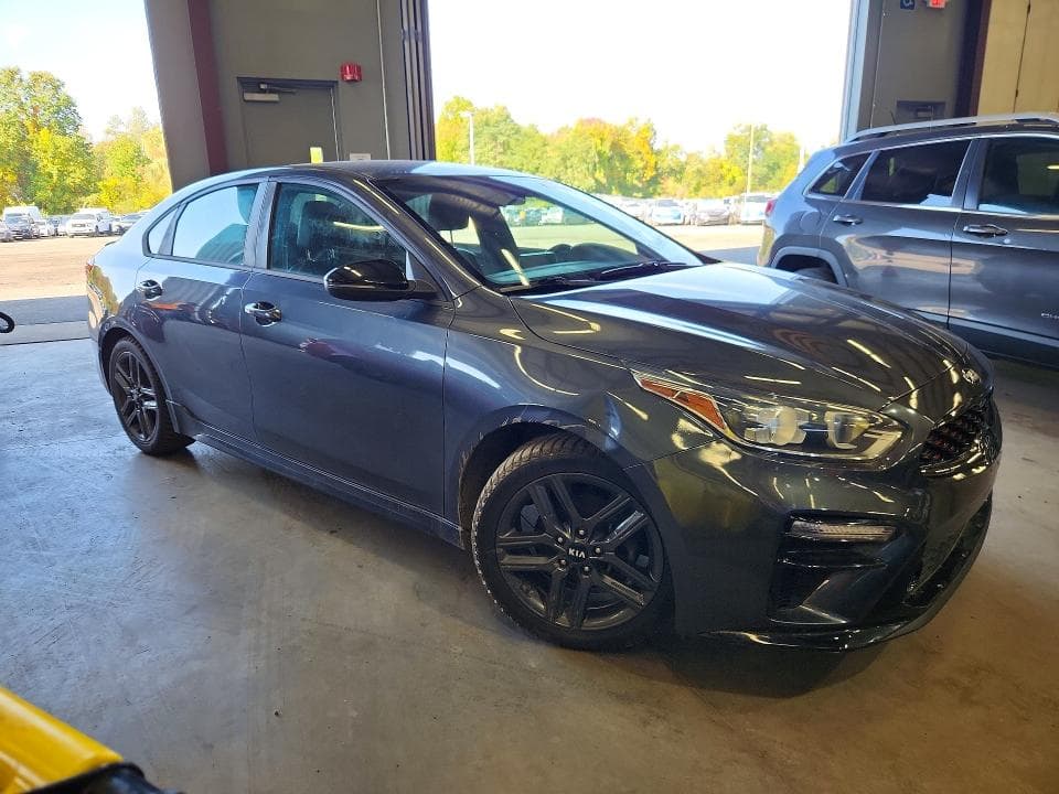 2021 KIA FORTE GT LINE 4