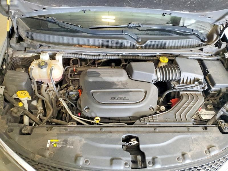 2020 CHRYSLER VOYAGER LXI 12