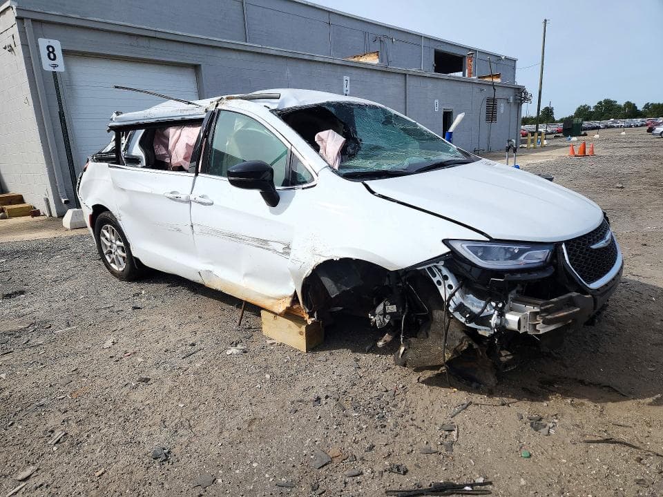 2026 CHRYSLER PACIFICA SELECT 4