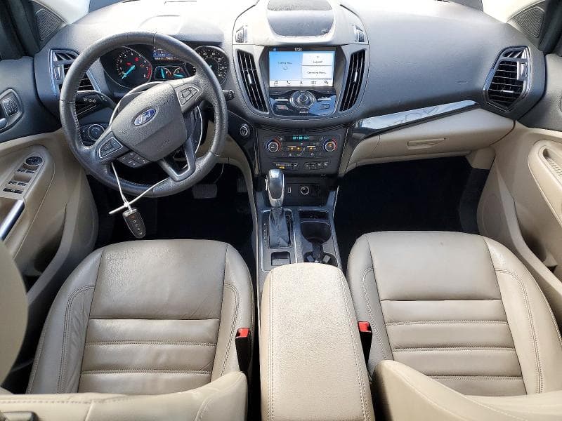 2019 FORD ESCAPE TITANIUM 8