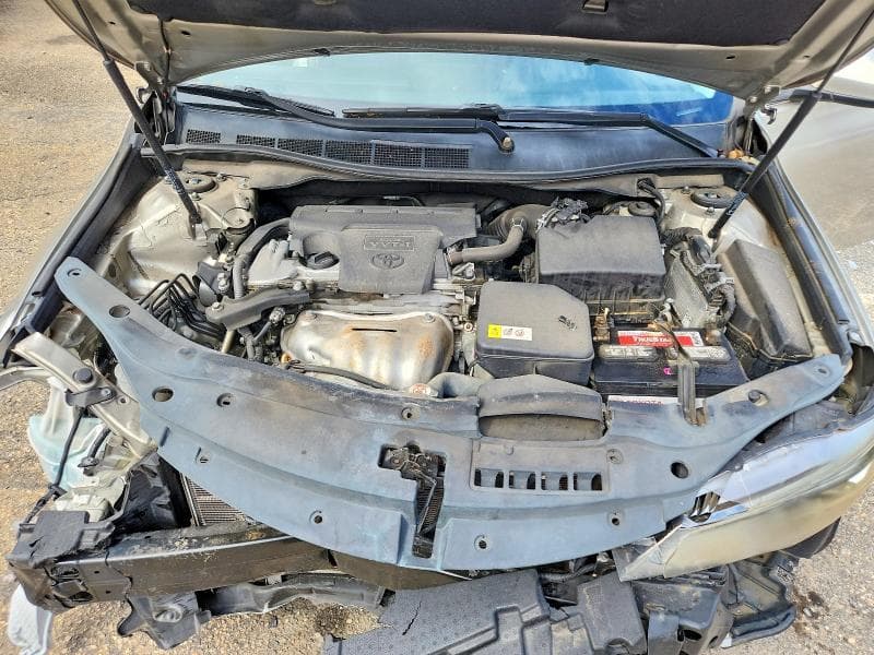 2017 TOYOTA CAMRY SE 11